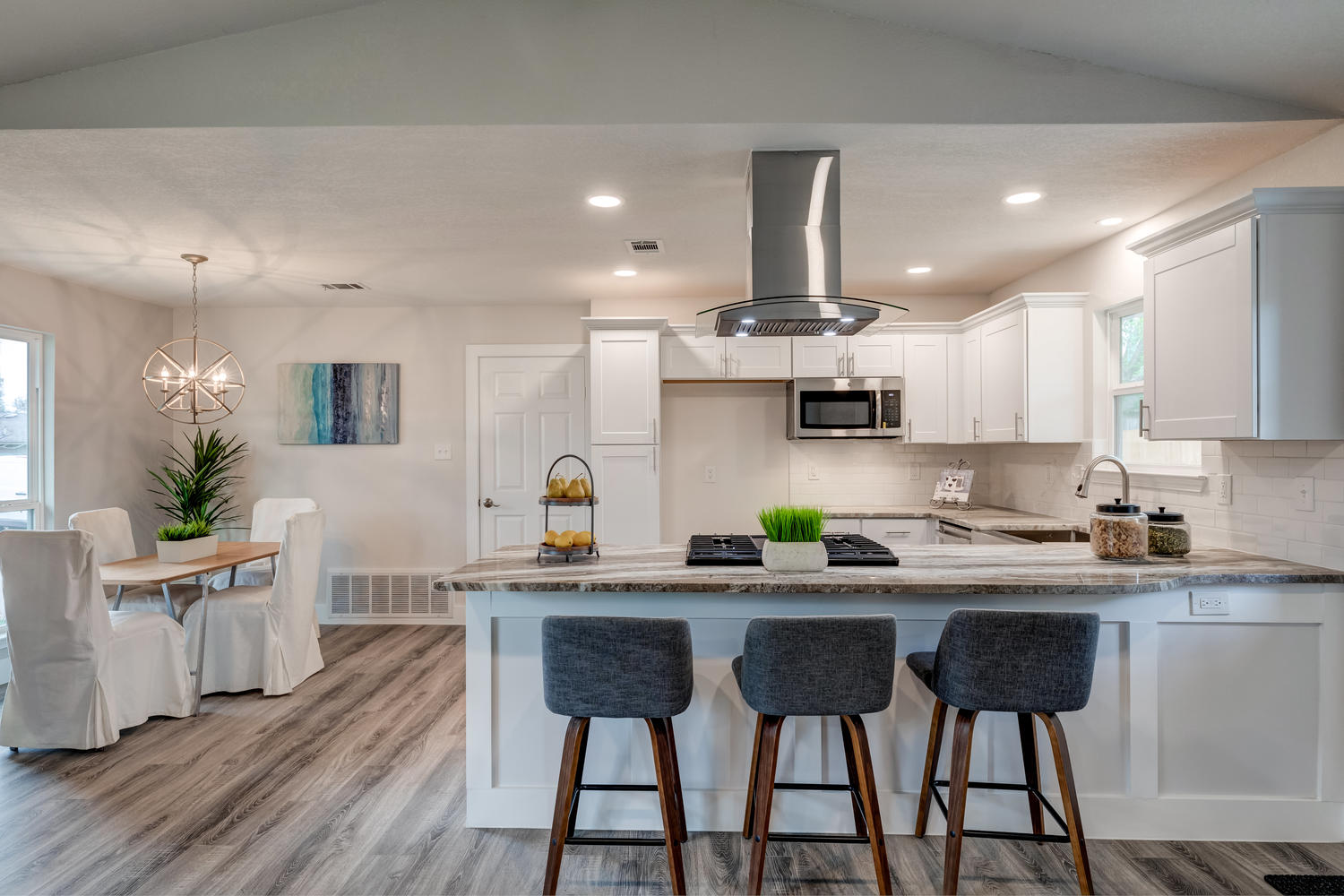 5512 Palo Blanco Ln Austin TX Large 011 013 0115512 Palo Blanco LnFULL 1500x1000 72dpi